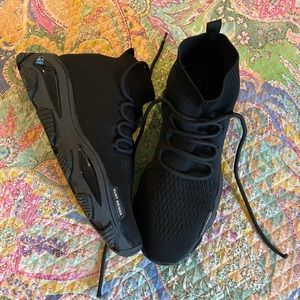 Men’s Kurt Geiger- London. Size 43.5